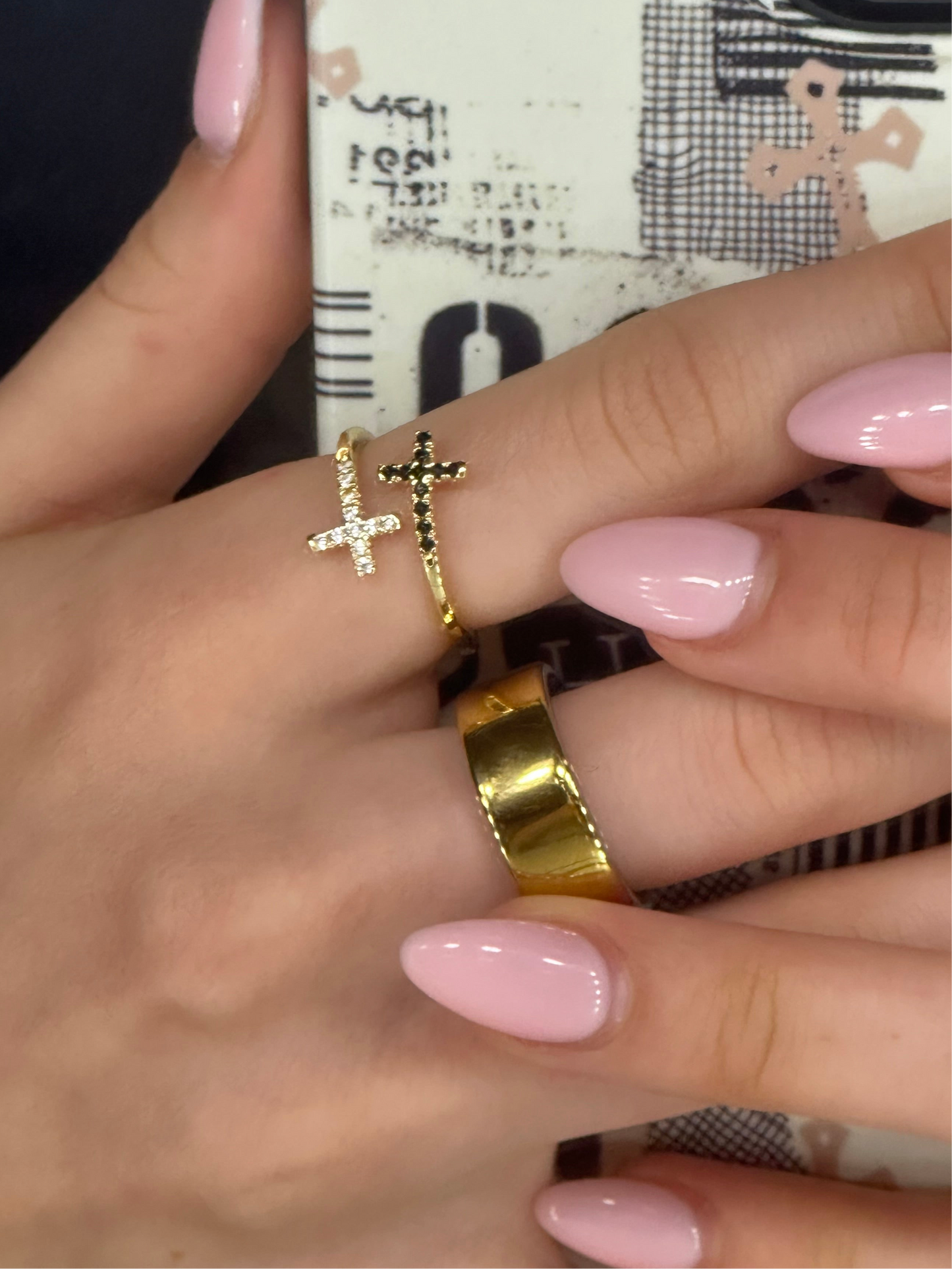 Yin & Yang Cross Ring