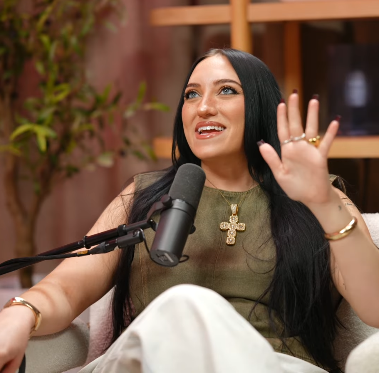 Jumbo Bubble Cross Necklace - Gold